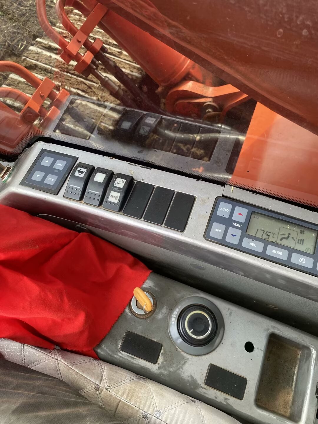 Doosan DX260-9C