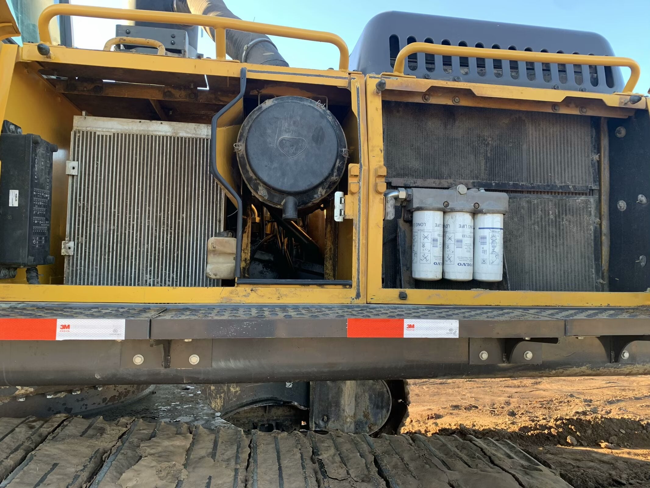 SDLG 400 excavator