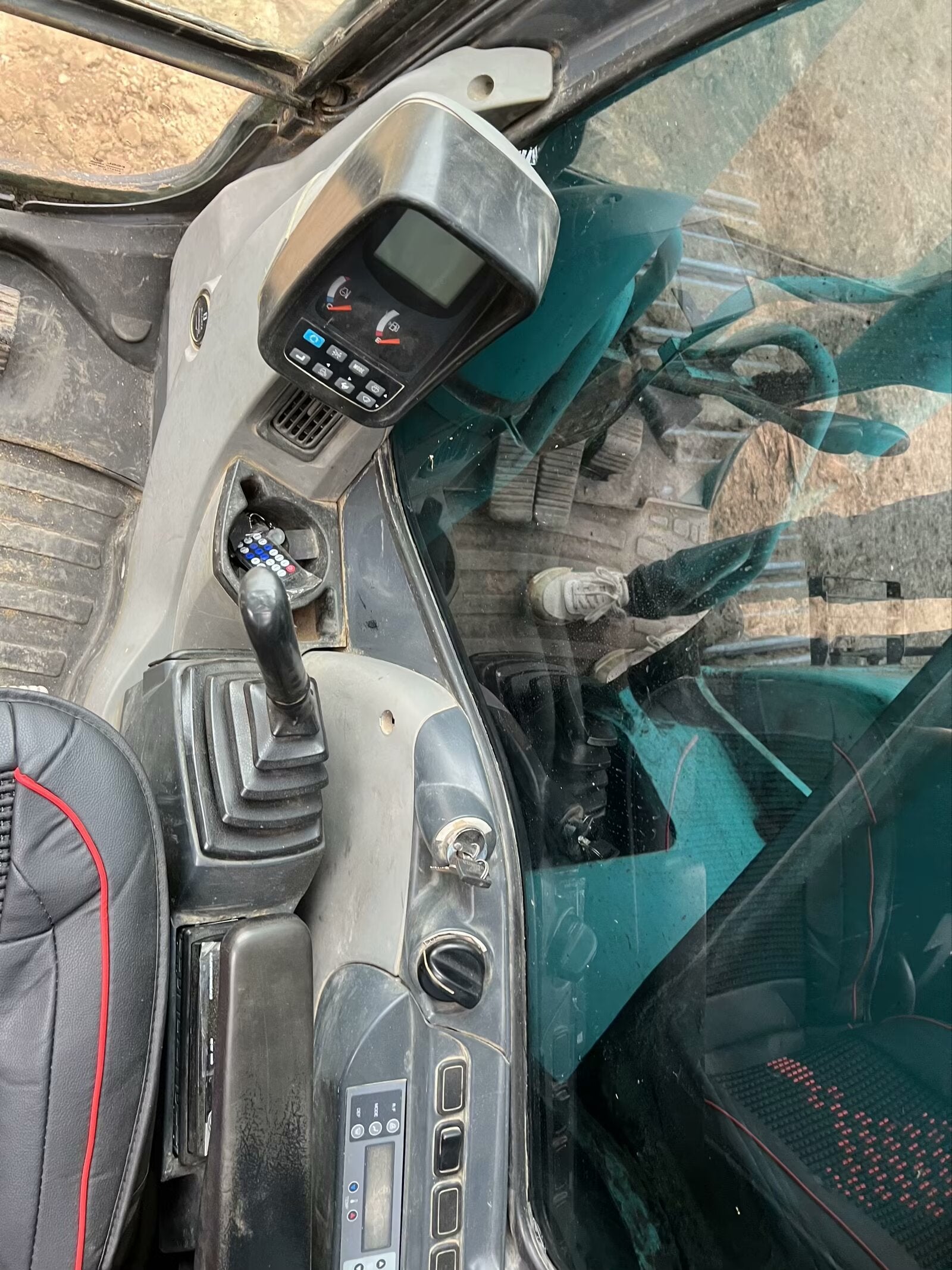 Kobelco 350