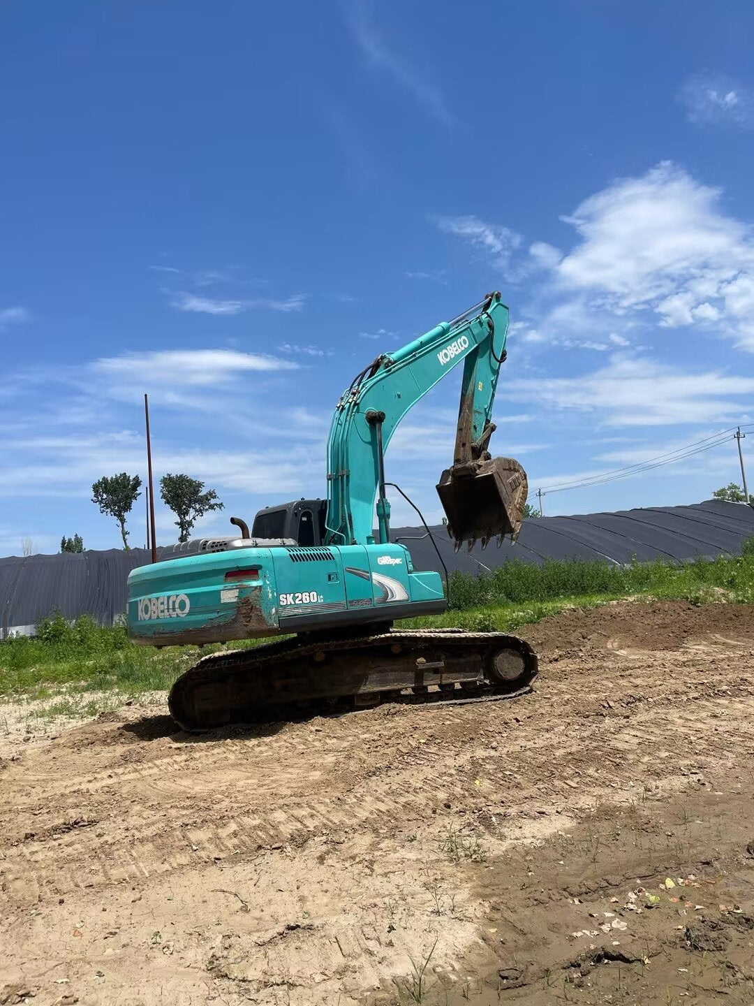 Excavator Kobelco 260
