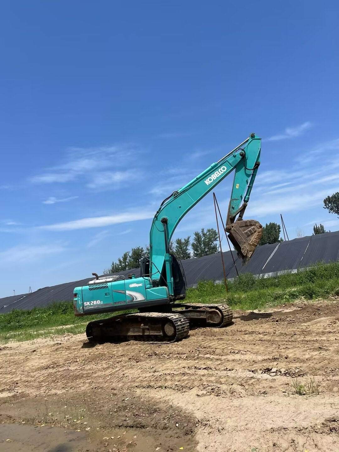 Excavator Kobelco 260