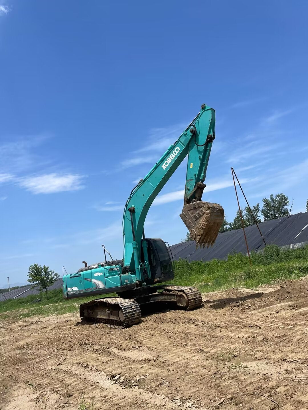 Excavator Kobelco 260