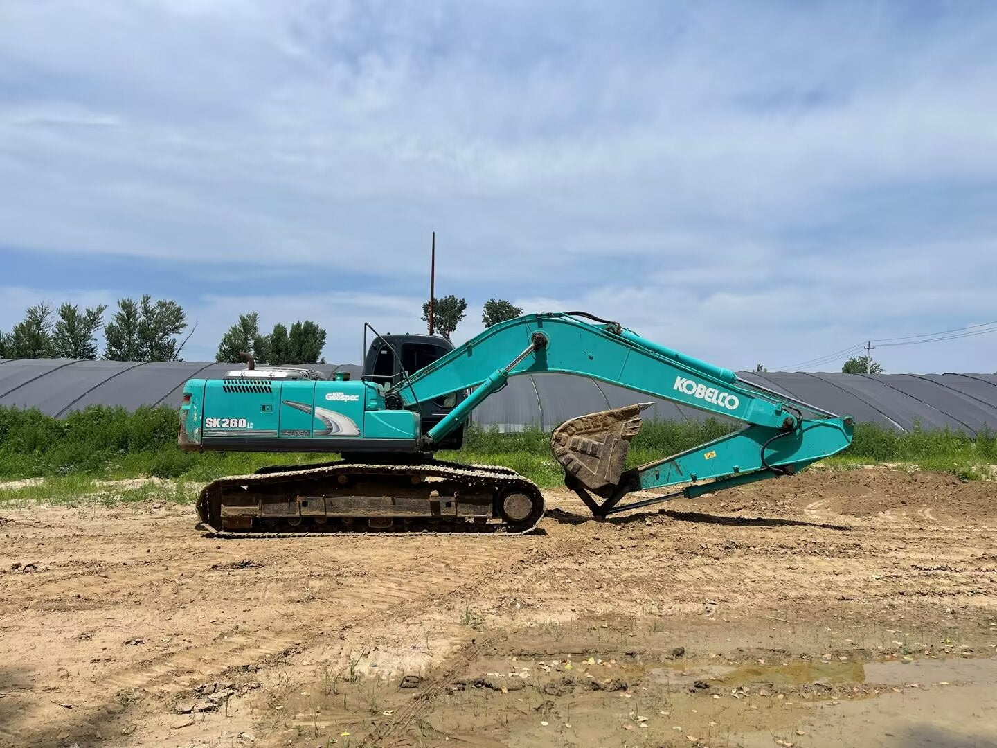 Excavator Kobelco 260