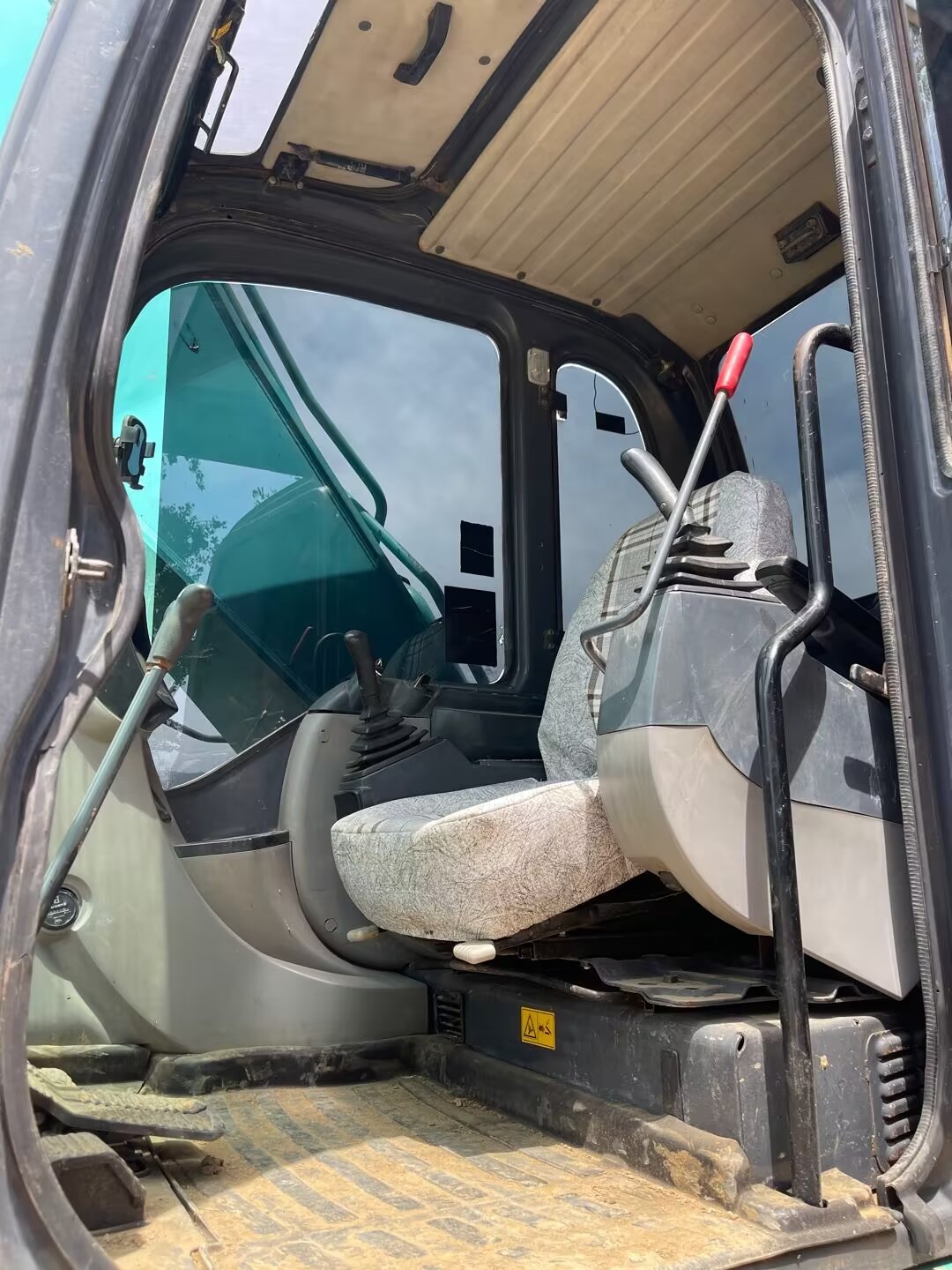 Excavator Kobelco 260