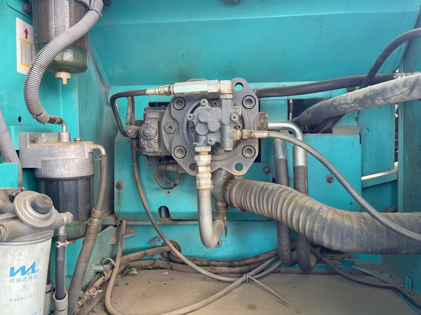 Excavator Kobelco 260