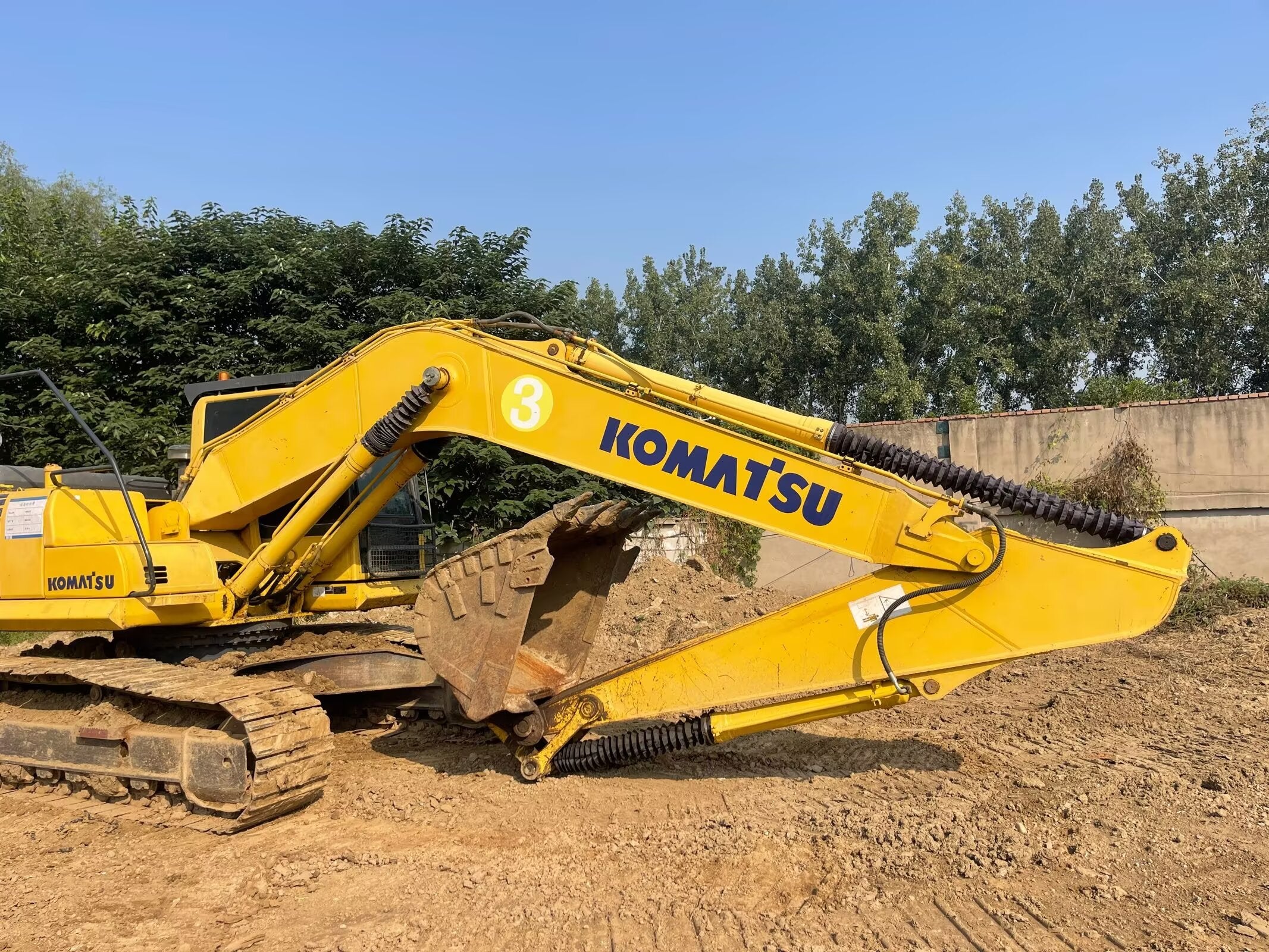 Komatsu 240