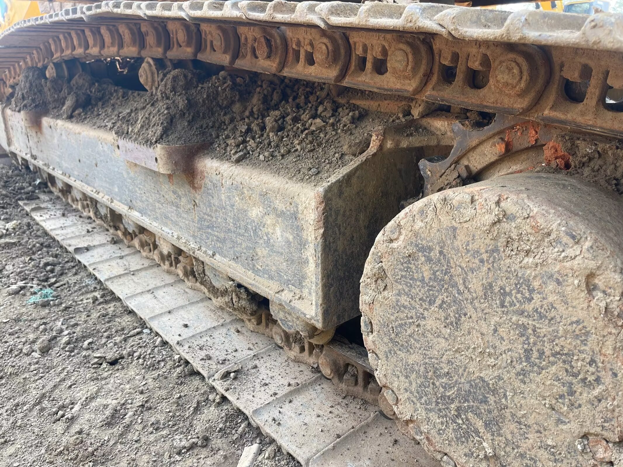 Komatsu 240