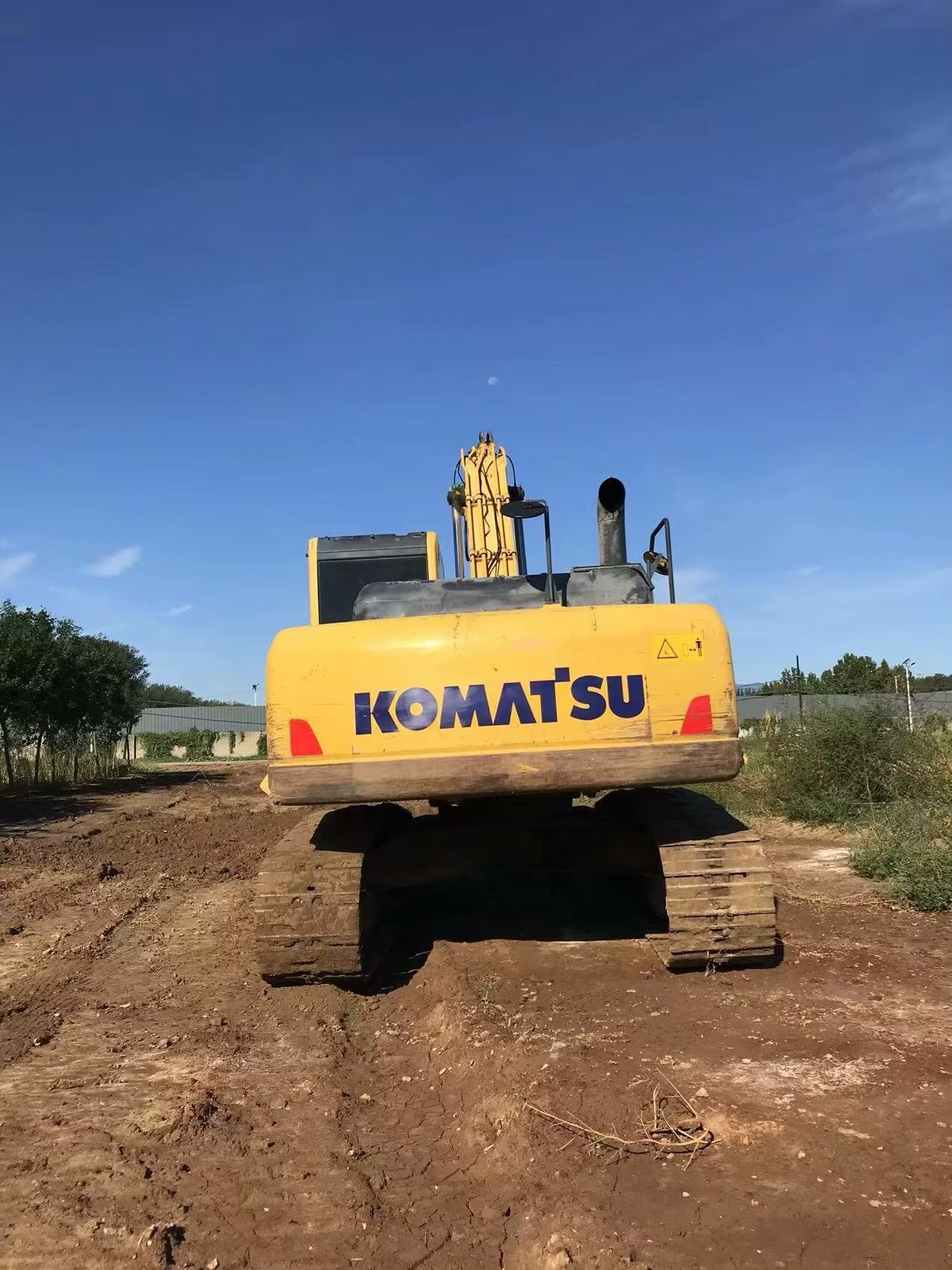 Komatsu 210