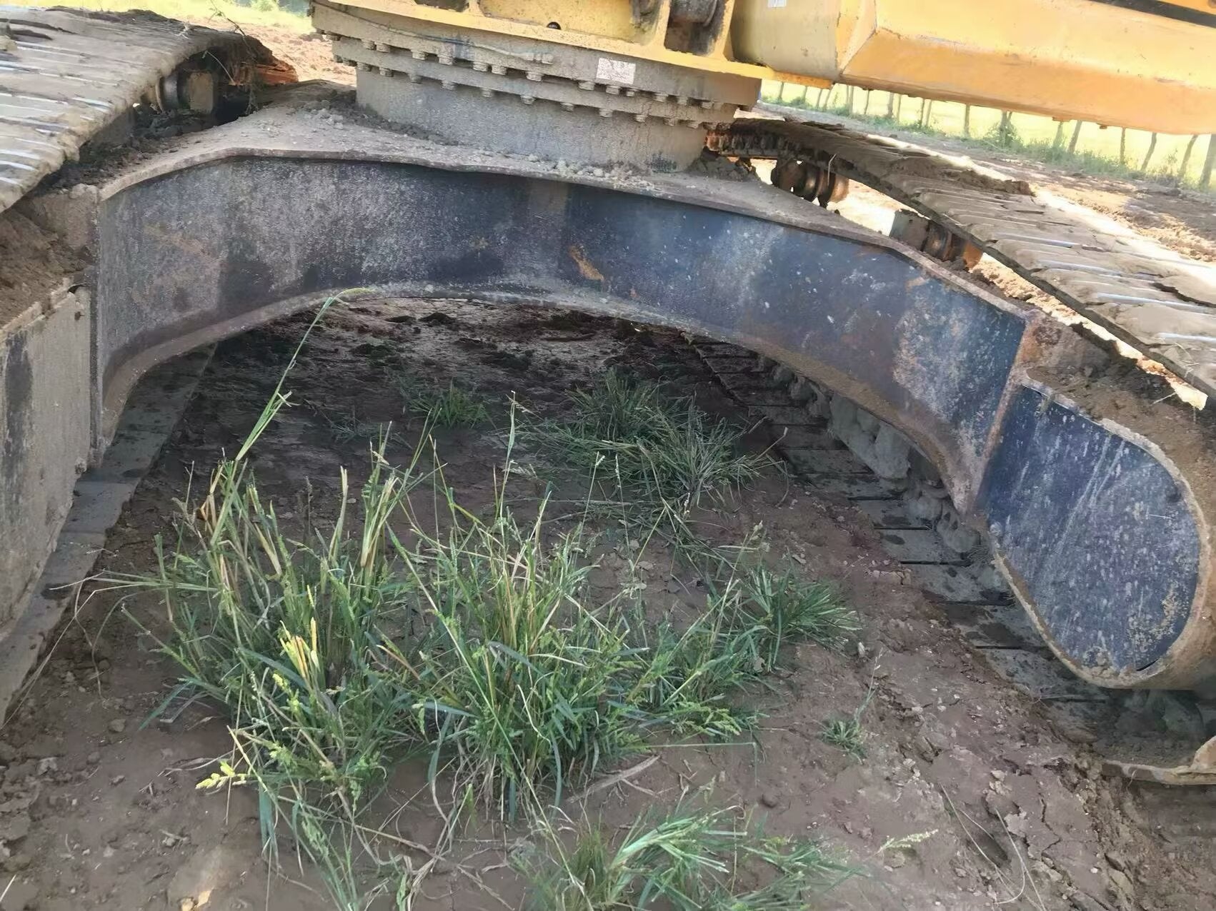 Komatsu 210