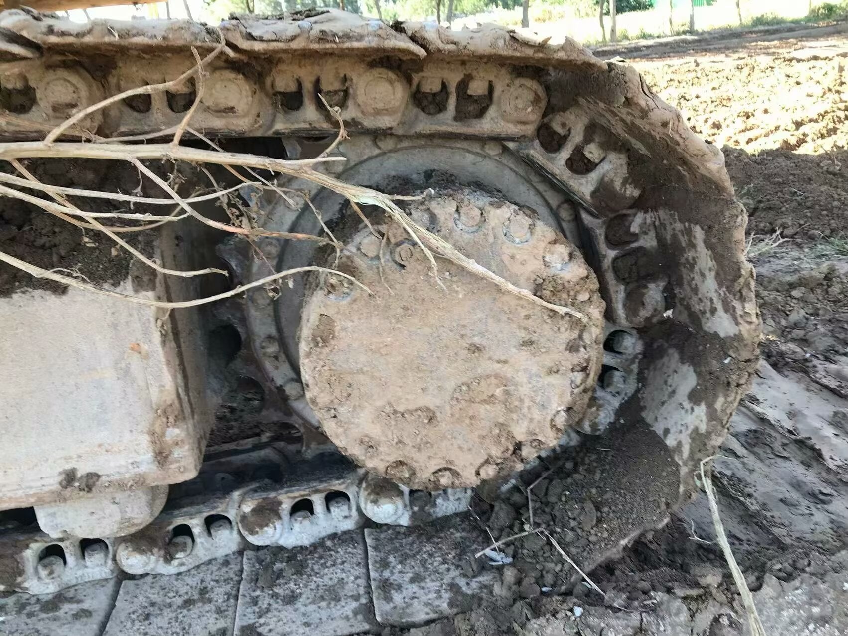 Komatsu 210