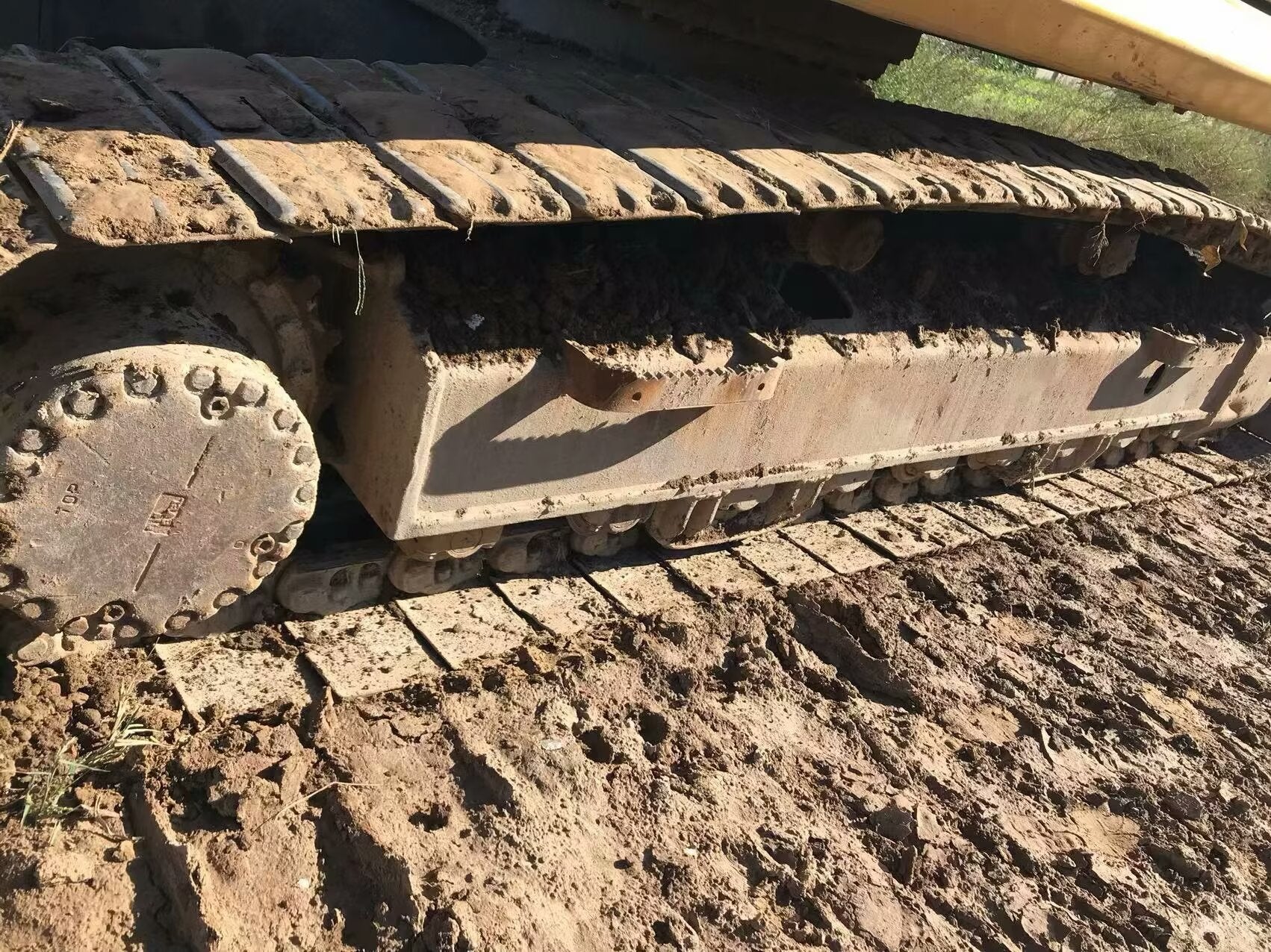 Komatsu 210