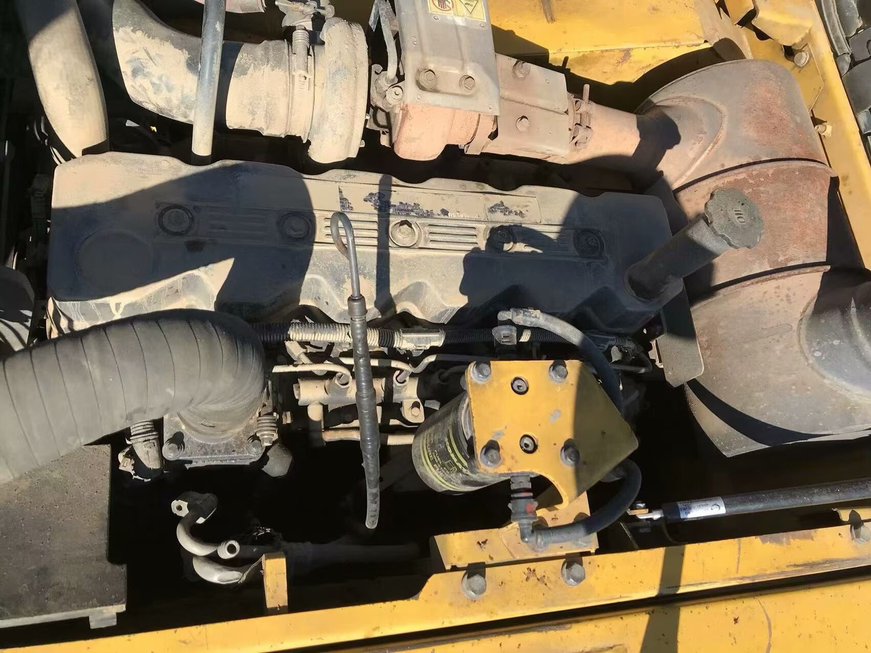 Komatsu 210