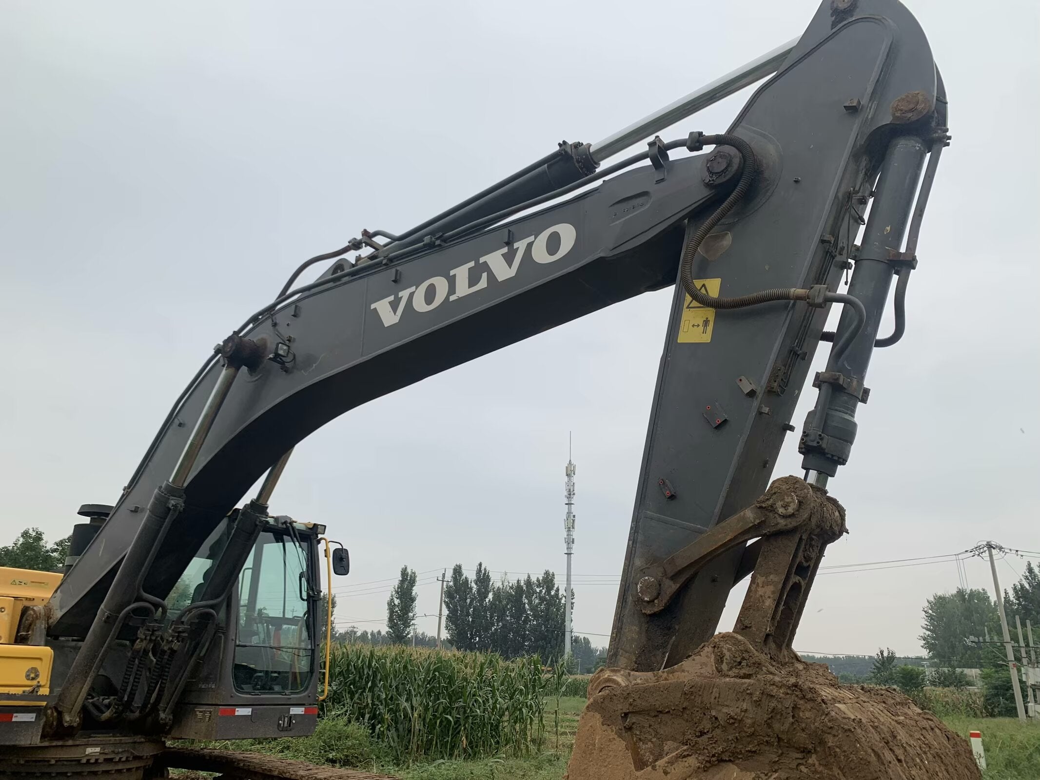Excavator Volvo 380