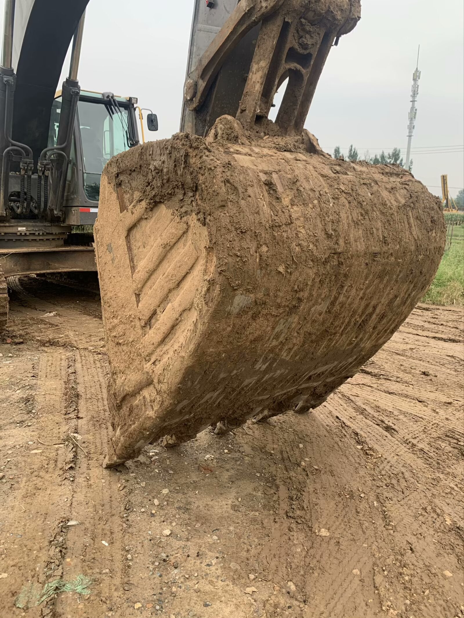 Excavator Volvo 380