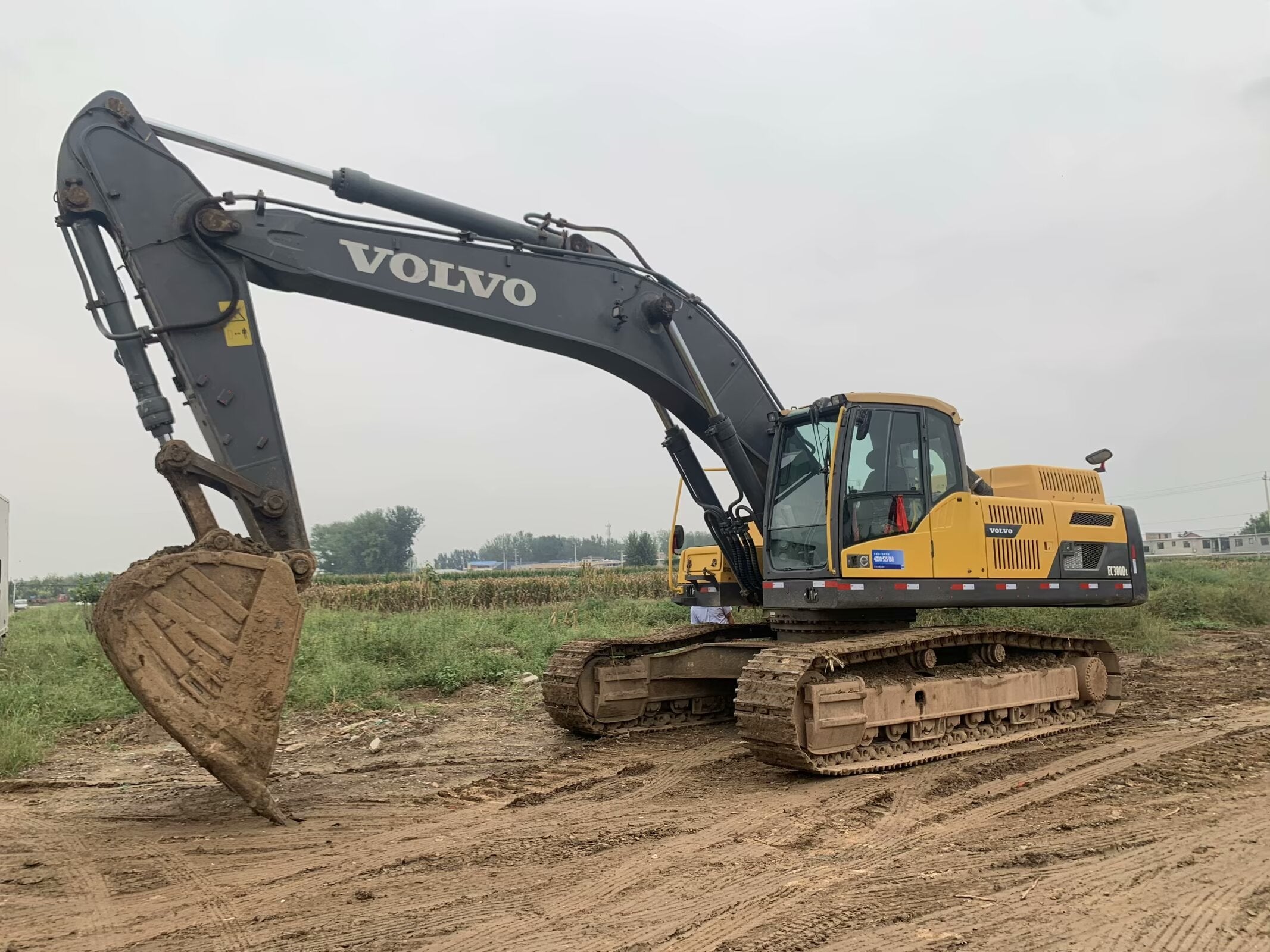 Excavator Volvo 380