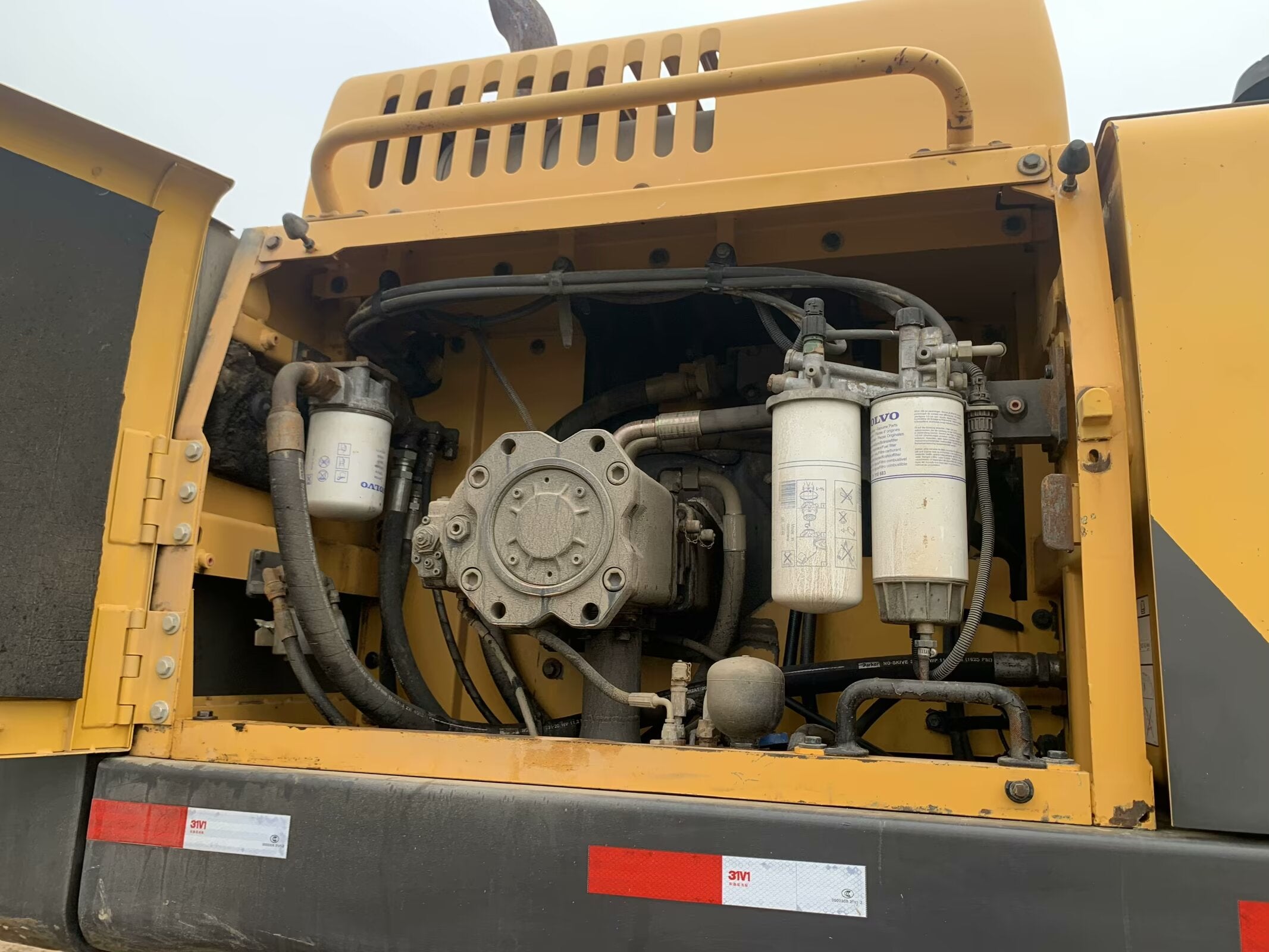 Excavator Volvo 380