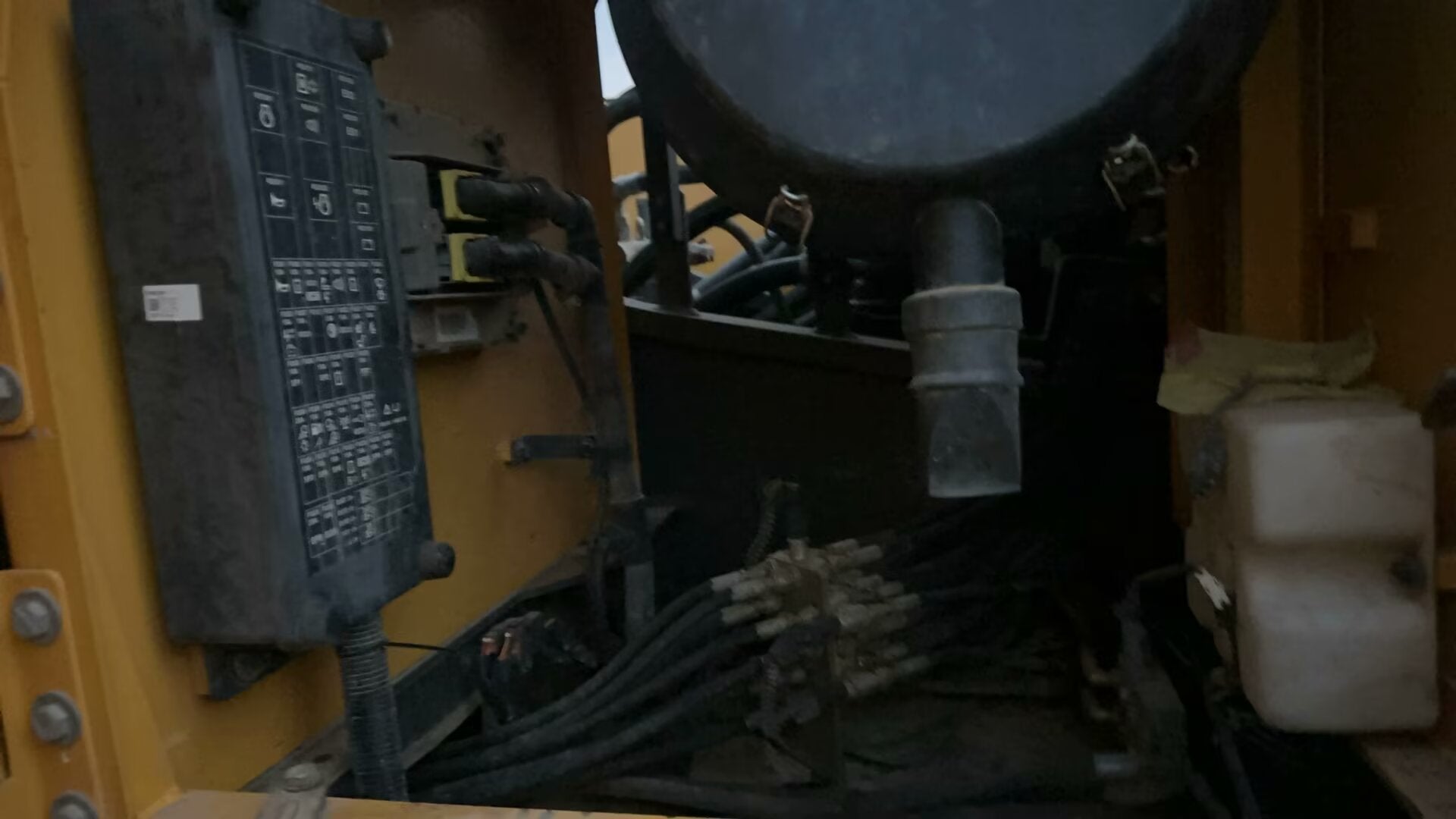 Excavator Volvo 350