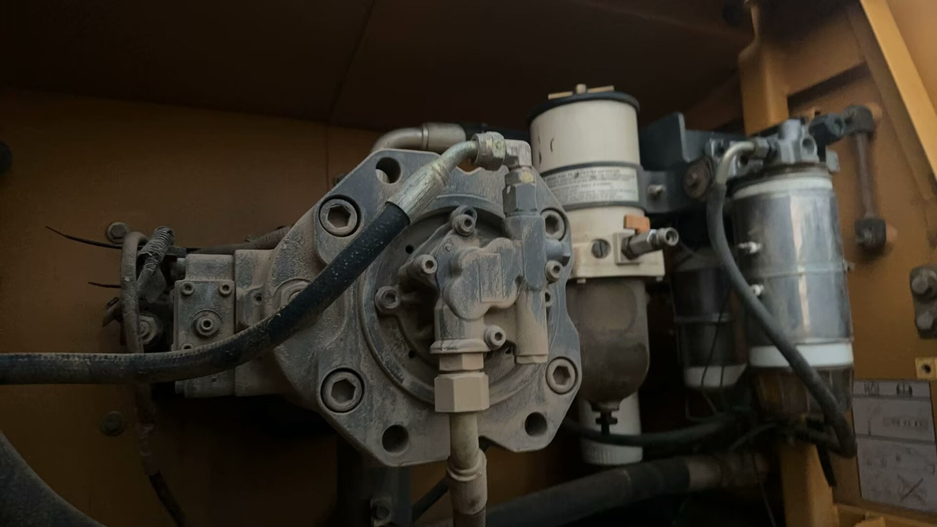 Excavator Volvo 350
