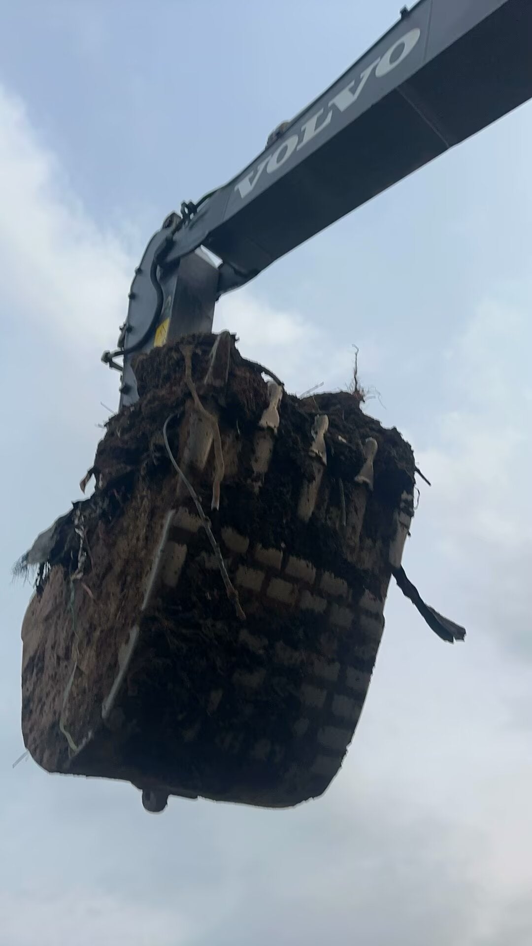 Excavator Volvo 350