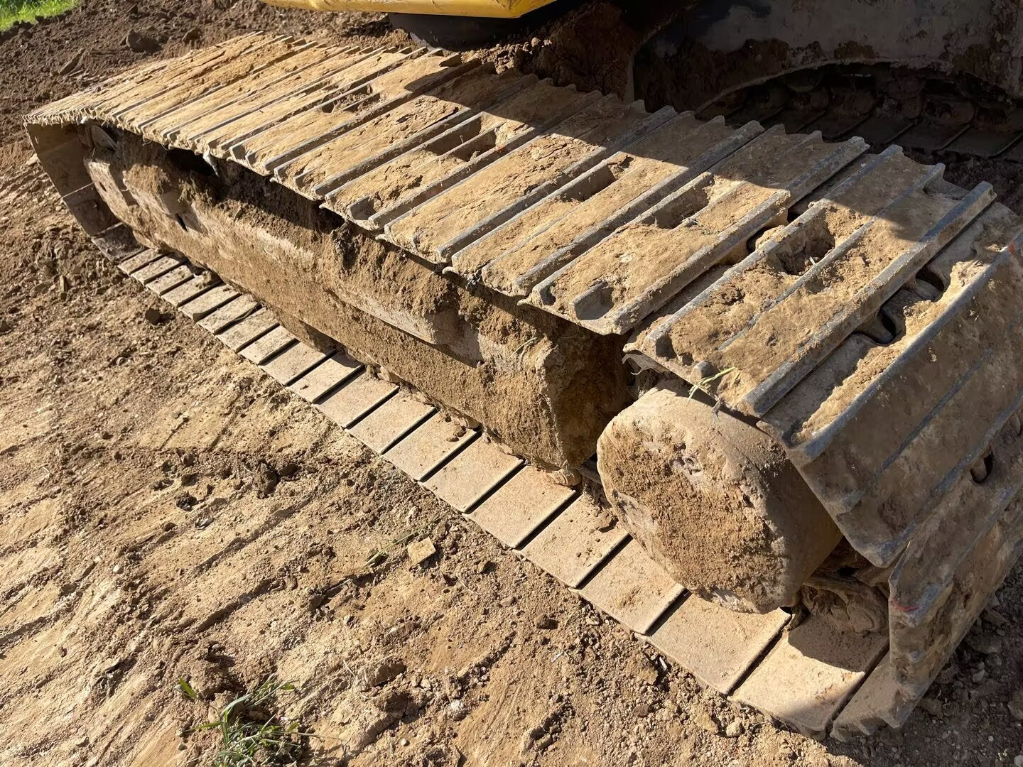 Komatsu 200