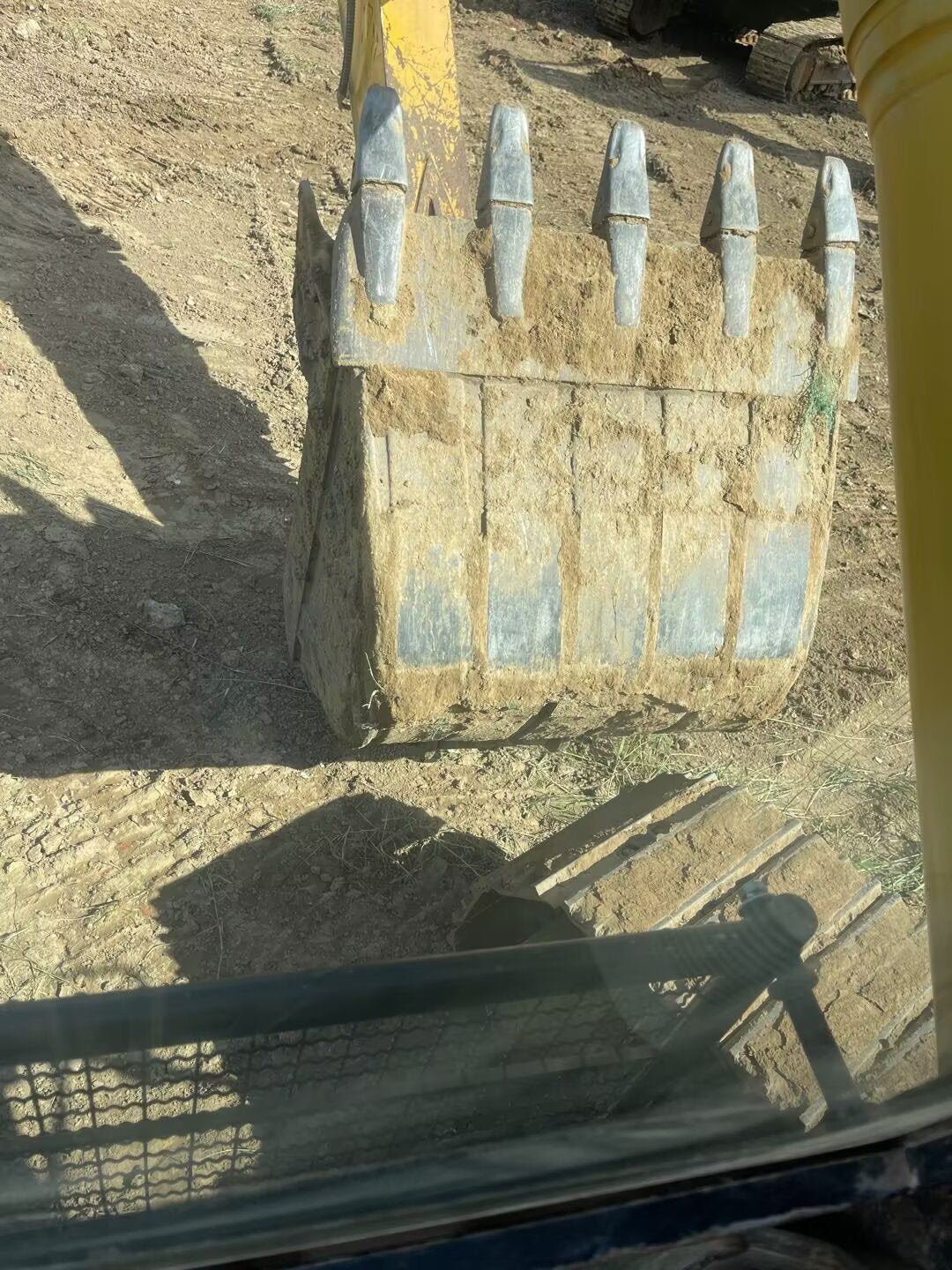 Komatsu 200
