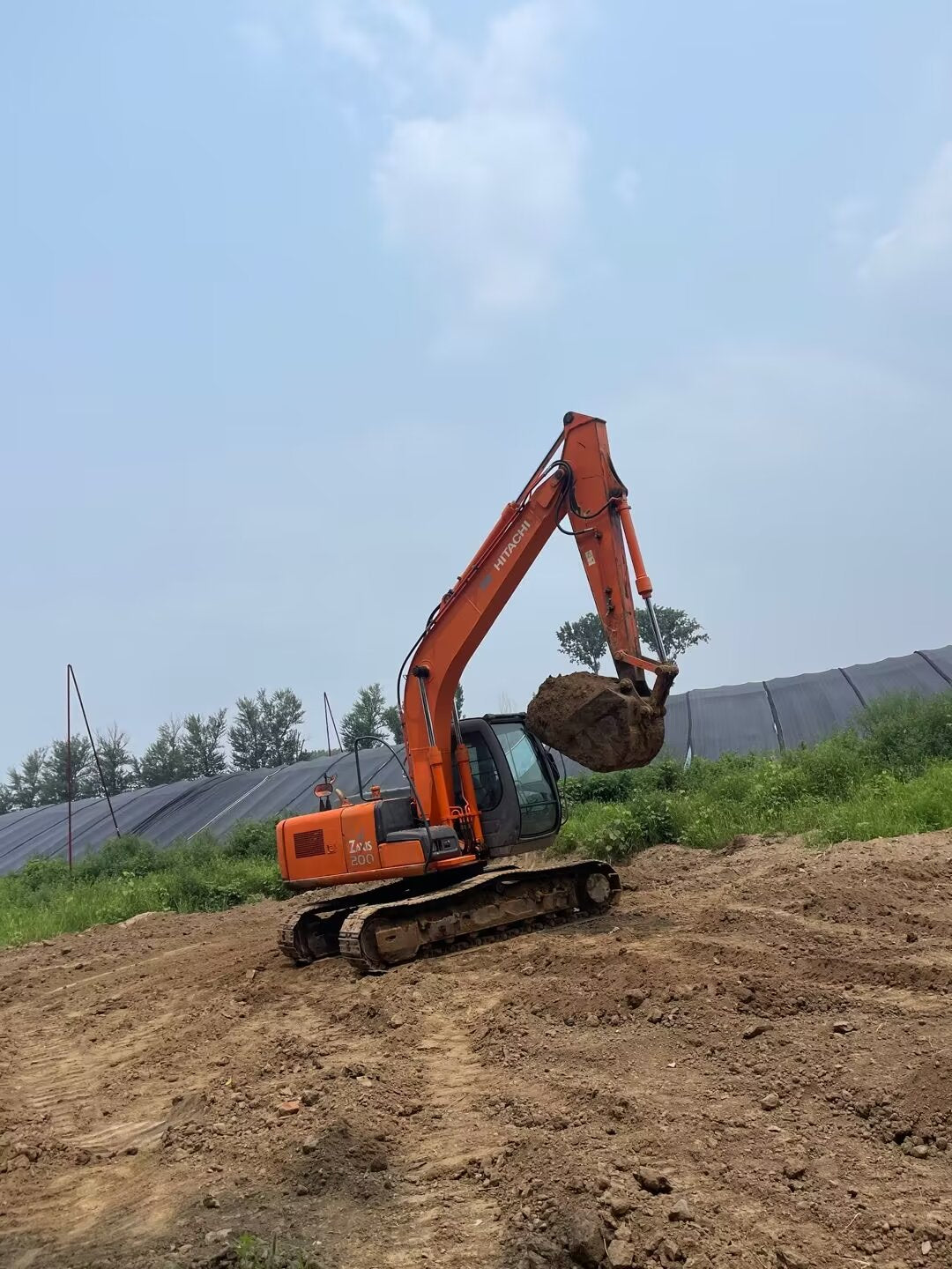 Hitachi 120