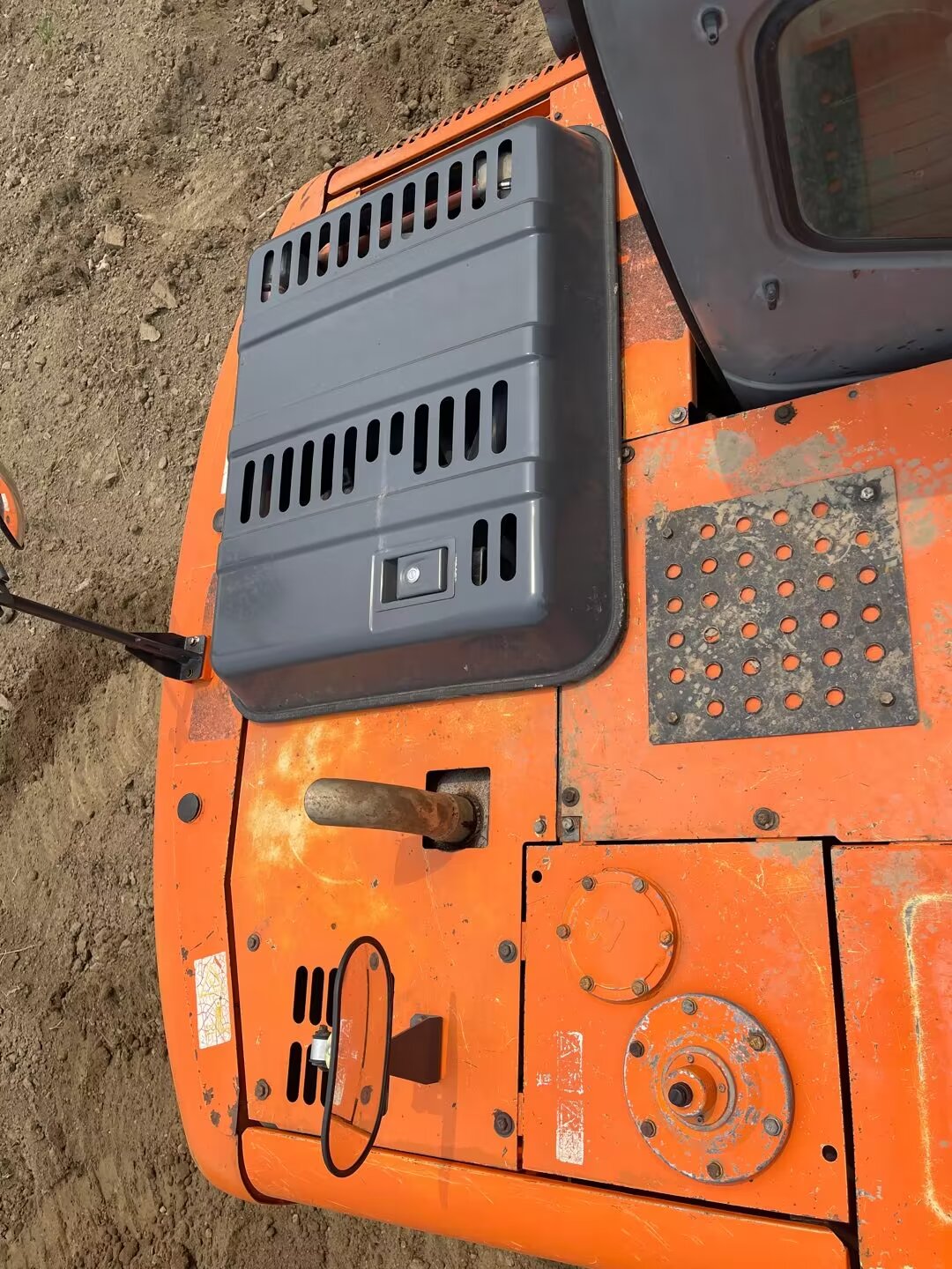 Hitachi 120