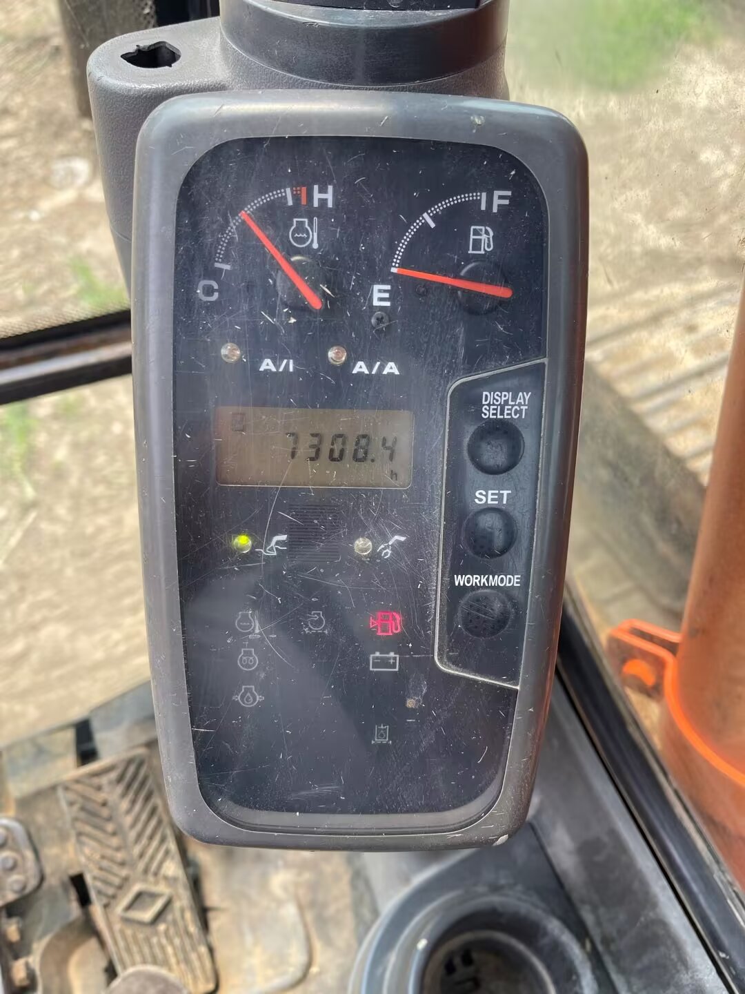 Hitachi 120