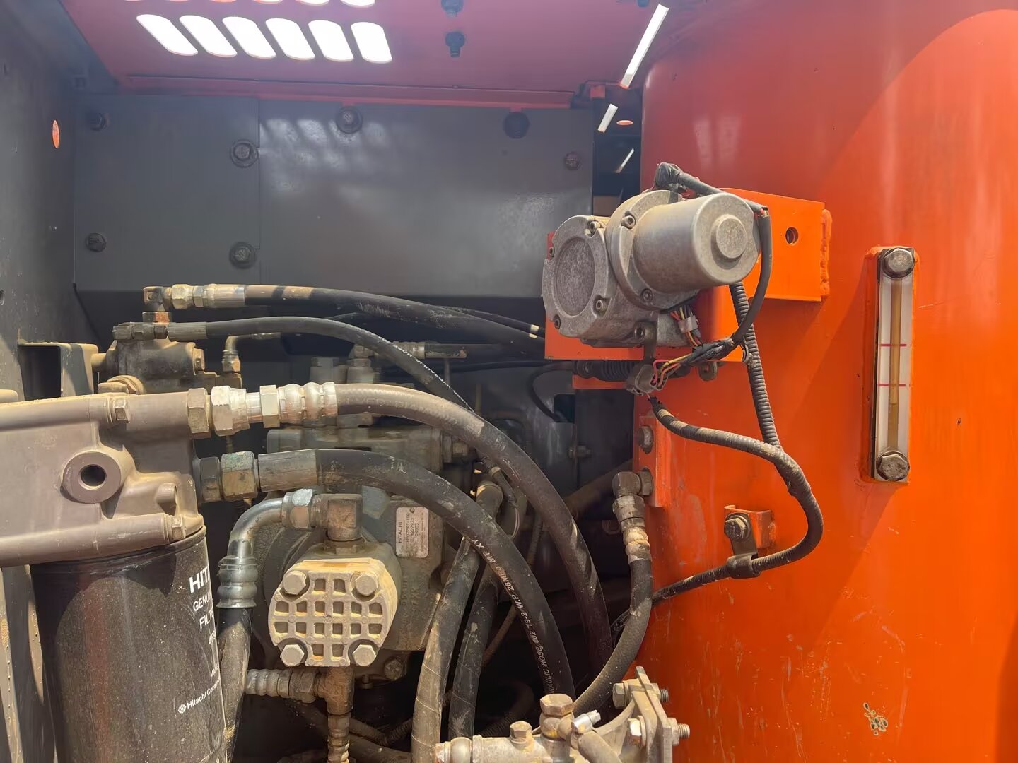 Hitachi 120