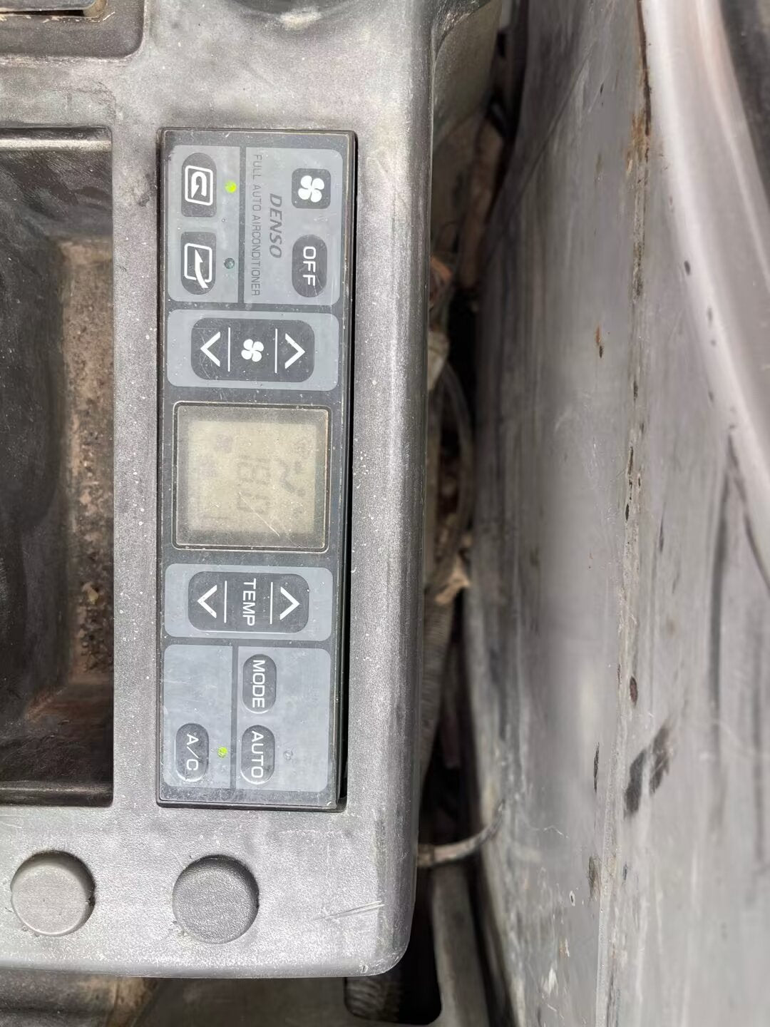 Hitachi 120