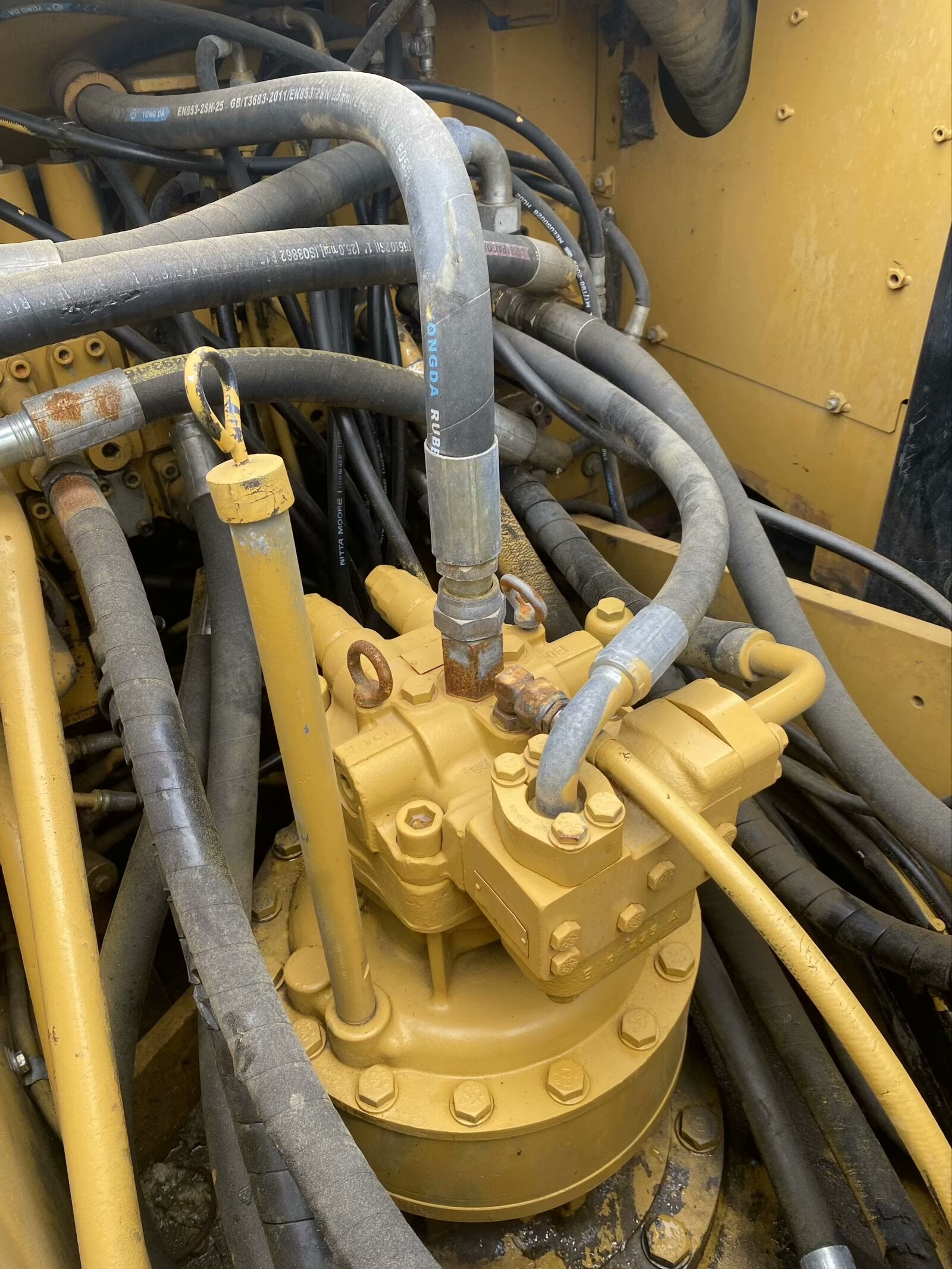 Ekskavator Carter 323